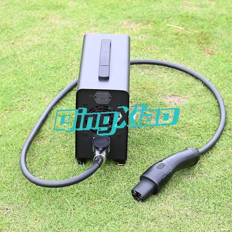 محول طاقة محمول للسيارات الكهر - مراجعة Ac Outdoor Power وسعره